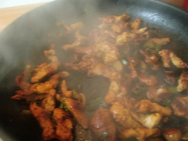 Gyros mit Tzaziki und Kartoffelspalten - Rezept - Bild Nr. 7