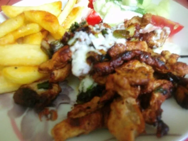 Gyros mit Tzaziki und Kartoffelspalten - Rezept - Bild Nr. 9