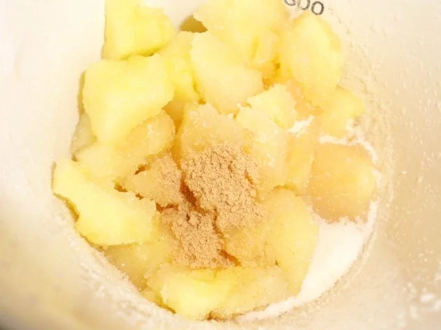 Basic: Gelber Wassermelone-Sirup mit Sauerampfer und Ingwer - Rezept - Bild Nr. 5