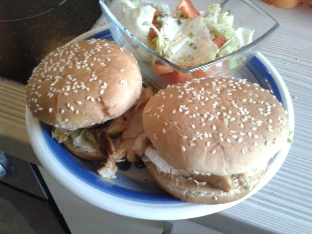 Rezept: Chicken Fillet Burger Bild Nr. 2 Chicken Fillet Burger - Rezept - Bild Nr. 2