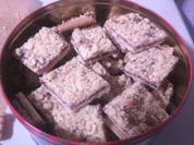 Knuspriger Kekskuchen - Rezept