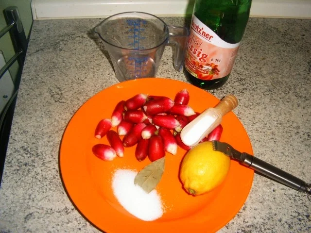 Rezept: Radieschen eingelegt Bild Nr. 3 Radieschen eingelegt - Rezept - Bild Nr. 3