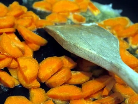 Rezept: Hähnchencurry mit Karotte und Porree Bild Nr. 7 Hähnchencurry mit Karotte und Porree - Rezept - Bild Nr. 7