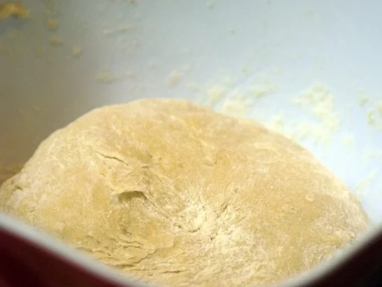 Rezept: Hackfleisch-Körbchen mit Knoblauch-Dip Bild Nr. 4 Hackfleisch-Körbchen mit Knoblauch-Dip - Rezept - Bild Nr. 4