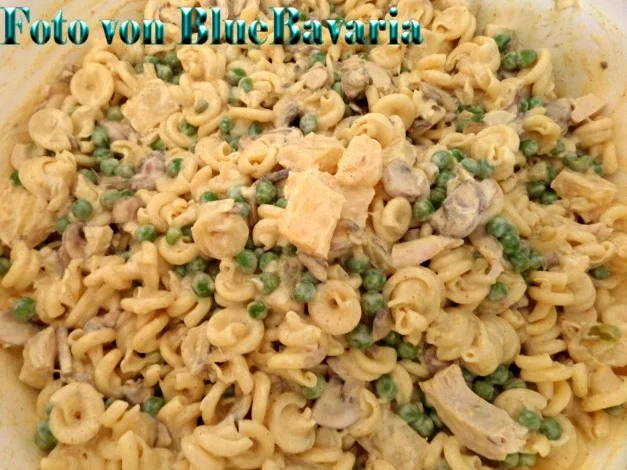 Party- oder Sommersalate: Nudelsalat 3 - Rezept