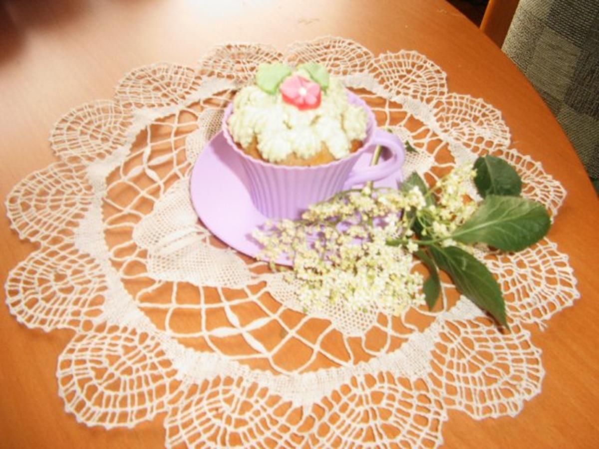 Holunderblütenssirup -Cup-Cakes - Rezept - Bild Nr. 10