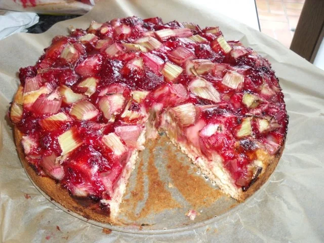 Rhabarber-Eierlikör-Kuchen - Rezept