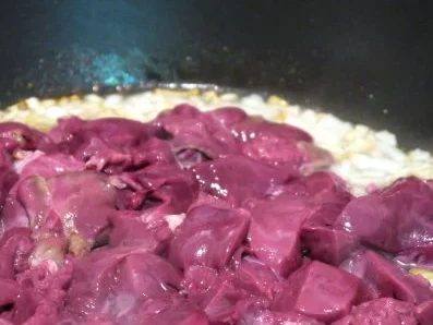 Spaghetti mit Geflügelleber-Sugo - Rezept - Bild Nr. 8