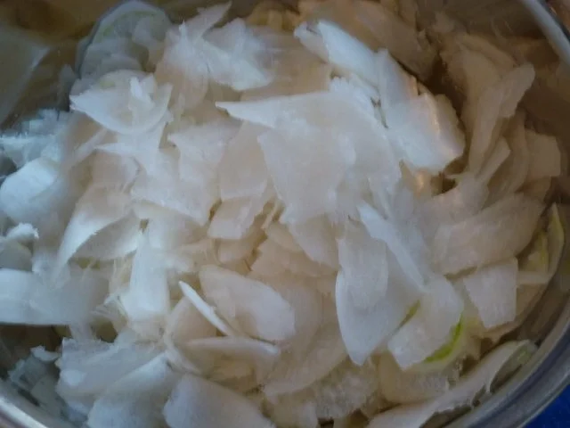 Rezept: Radi-Suppe leicht scharf Bild Nr. 9 Radi-Suppe leicht scharf - Rezept - Bild Nr. 9