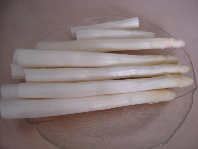 Rezept: Lachsfilet mit Spargel und Kartoffeln Bild Nr. 7 Lachsfilet mit Spargel und Kartoffeln - Rezept - Bild Nr. 7