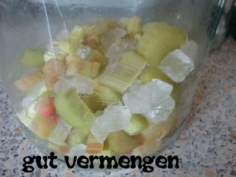 Rhabarber Likör - Rezept - Bild Nr. 5