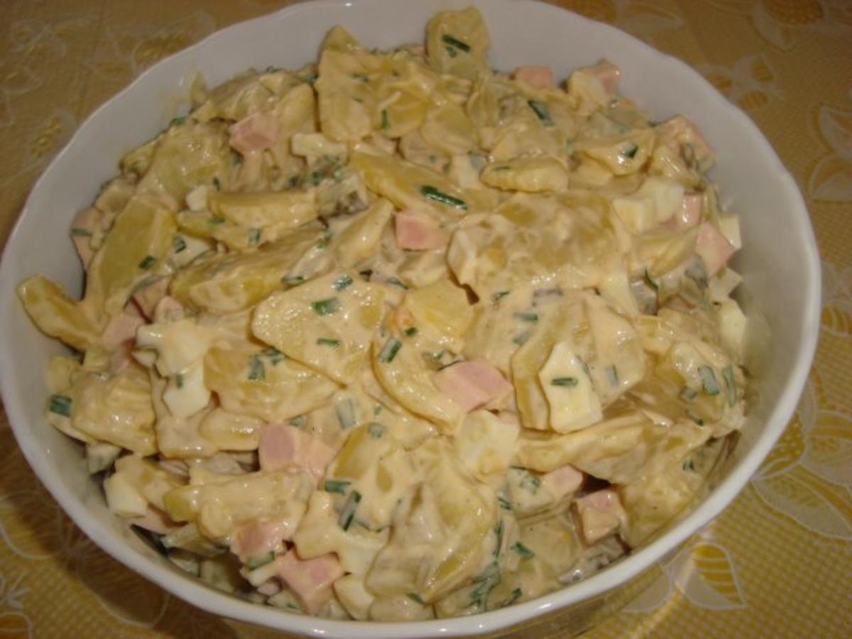 Kartoffelsalat mit frischen Kräutern - Rezept