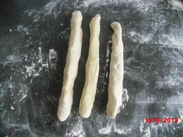 Hefezopf-- weich und super lecker!!  Ob zum Kaffee oder mit Butter & Aufstrich!!!! - Rezept - Bild Nr. 3