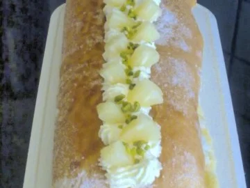 Ananas-Biskuitrolle - Rezept - Bild Nr. 3