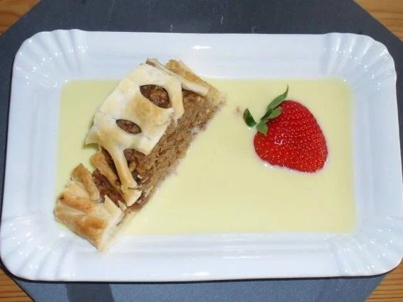 Rezept: Apfel - Nuss - Strudel Apfel - Nuss - Strudel - Rezept