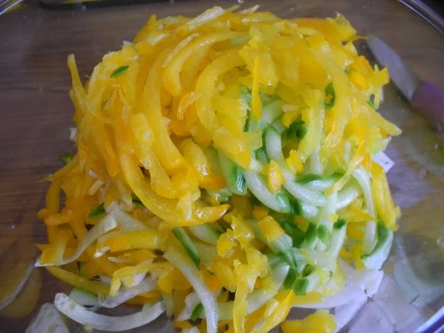 Rezept: Salat : ...mal geschüttelt ? Bild Nr. 6 Salat : ...mal geschüttelt ? - Rezept - Bild Nr. 6