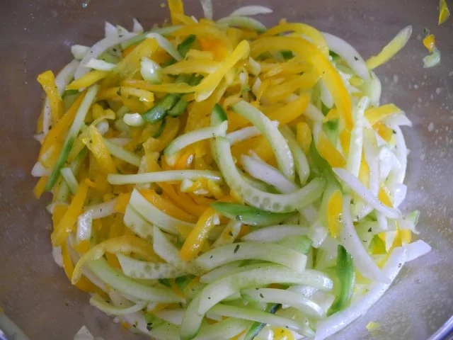 Rezept: Salat : ...mal geschüttelt ? Bild Nr. 11 Salat : ...mal geschüttelt ? - Rezept - Bild Nr. 11