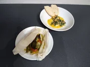 Rezept: Riesen Garnelen Provence mit Gemüsepäckchen Riesen Garnelen Provence mit Gemüsepäckchen - Rezept