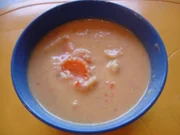 Kokossuppe mit Hähnchenbrustfilet und Möhrenblüten - Rezept