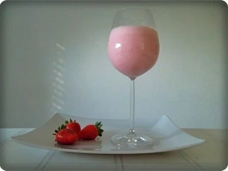 ❀ Erfrischender Milchshake mit frischen Erdbeeren ❀ - Rezept - Bild Nr. 10
