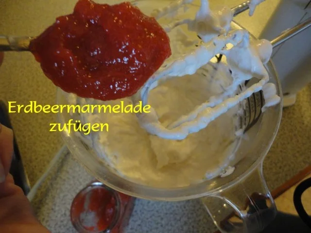 Erdbeer Frucht Creme Torte - Rezept - Bild Nr. 8