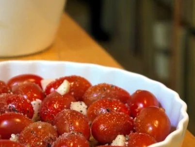 Lachsfilet, Wasabi-Meerrettich-Sauce, Ofentomaten und roter Reis - Rezept - Bild Nr. 5
