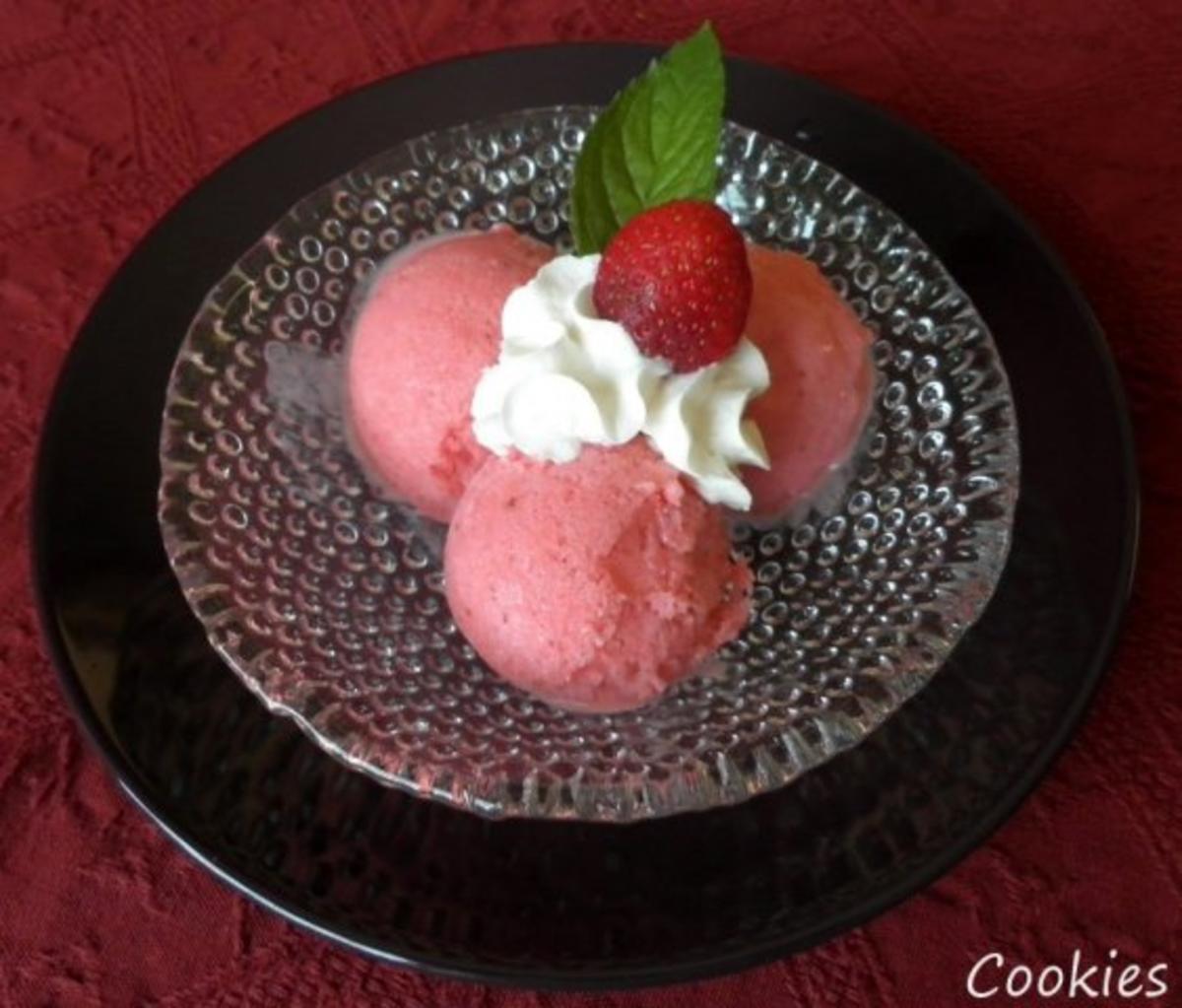 Erdbeer - Joghurt - Eis ... - Rezept - Bild Nr. 8