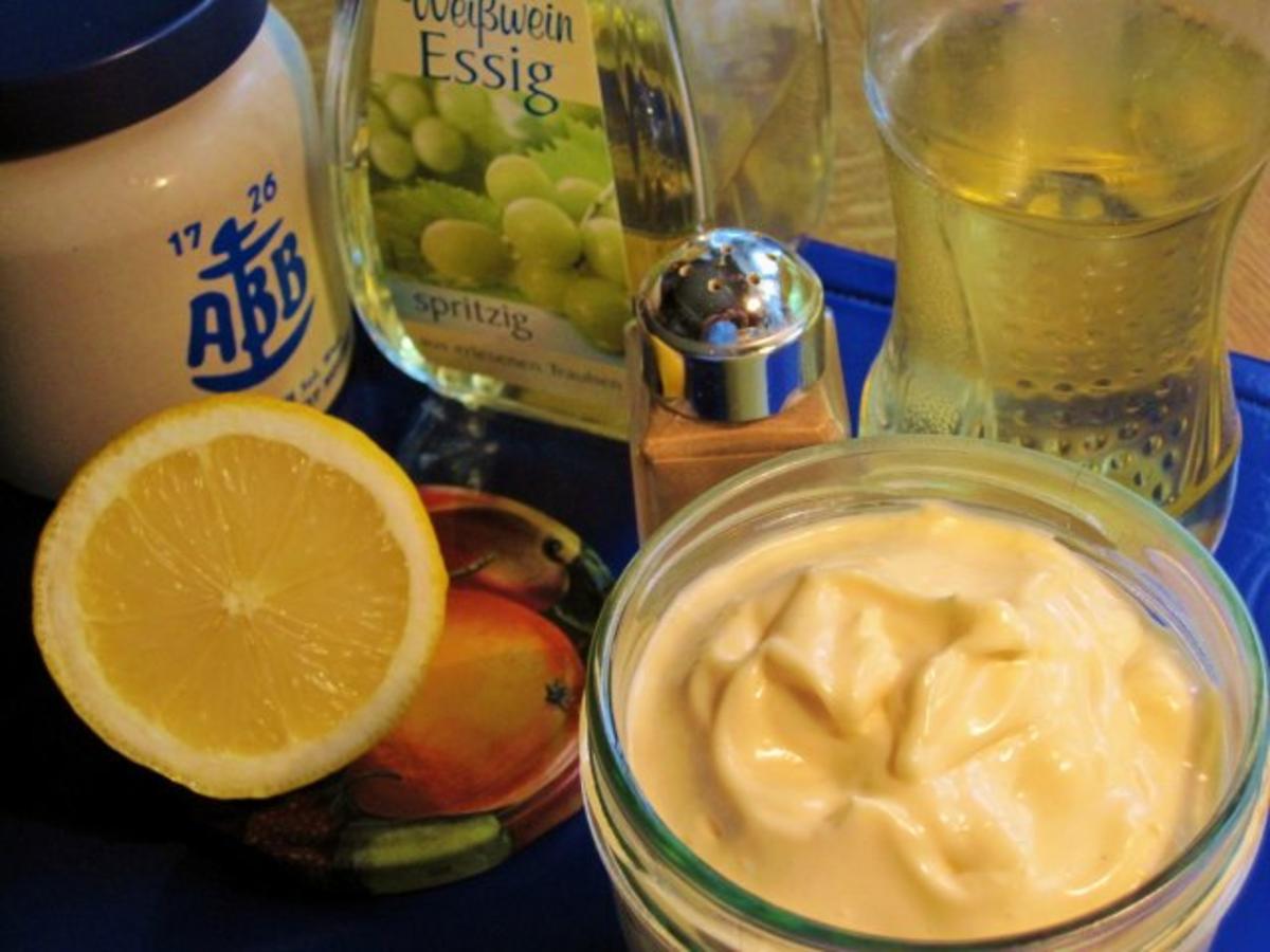 Mayonnaise jeder kennt sie, jeder braucht sie aber nicht jeder macht sie selbst geht