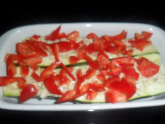 Rezept: zucchinischiffchen Bild Nr. 4 zucchinischiffchen - Rezept - Bild Nr. 4