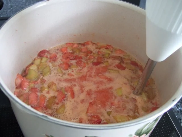 Rezept: Rhabarber-Erdbeer-Marmelade Bild Nr. 4 Rhabarber-Erdbeer-Marmelade - Rezept - Bild Nr. 4