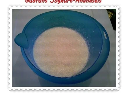 Rezept: Eis: Joghurt-Ananaseis Bild Nr. 3 Eis: Joghurt-Ananaseis - Rezept - Bild Nr. 3