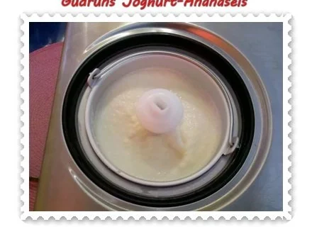 Rezept: Eis: Joghurt-Ananaseis Bild Nr. 6 Eis: Joghurt-Ananaseis - Rezept - Bild Nr. 6