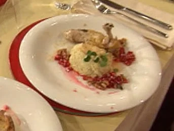 Perlhuhnbrust mit Sauerkraut und Granatapfel (Marijke Amado) - Rezept