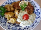 Kalbsschnitzel mit gebratenen Blumenkohl und Tatarska Omacka Sauce - Rezept