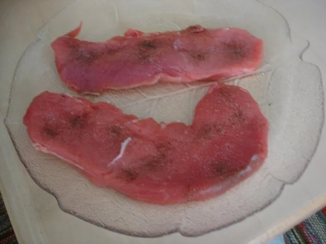 Rezept: Kalbsschnitzel mit gebratenen Blumenkohl und Tatarska Omacka Sauce Bild Nr. 2 Kalbsschnitzel mit gebratenen Blumenkohl und Tatarska Omacka Sauce - Rezept - Bild Nr. 2