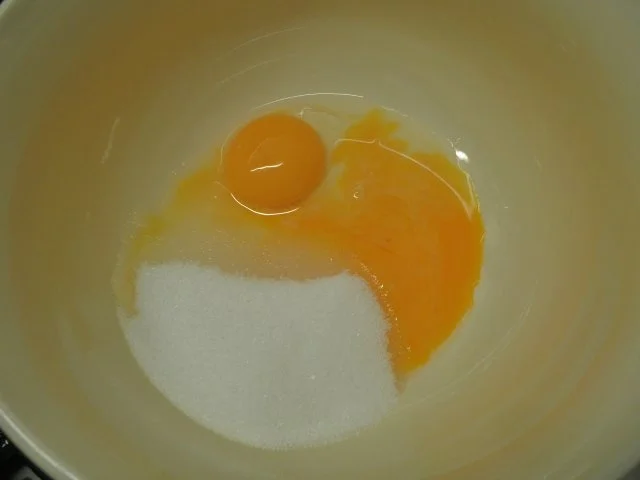 Rezept: Cremiges Limetten - Dessert mit beschwipster Mangosoße Bild Nr. 4 Cremiges Limetten - Dessert mit beschwipster Mangosoße - Rezept - Bild Nr. 4