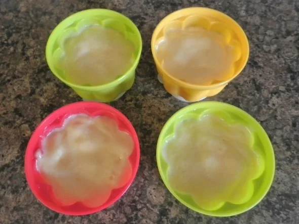 Rezept: Cremiges Limetten - Dessert mit beschwipster Mangosoße Bild Nr. 8 Cremiges Limetten - Dessert mit beschwipster Mangosoße - Rezept - Bild Nr. 8