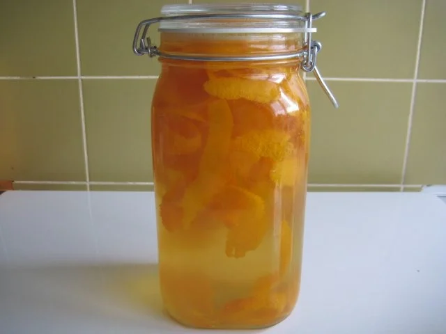 Rezept: Orangen-Likör für den Herrn Bild Nr. 11 Orangen-Likör für den Herrn - Rezept - Bild Nr. 11