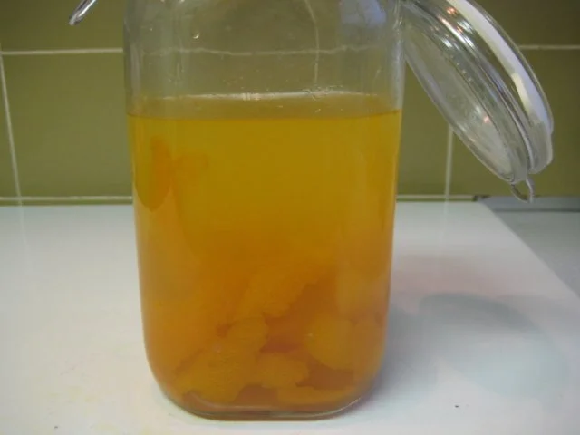 Rezept: Orangen-Likör für die Dame Bild Nr. 10 Orangen-Likör für die Dame - Rezept - Bild Nr. 10