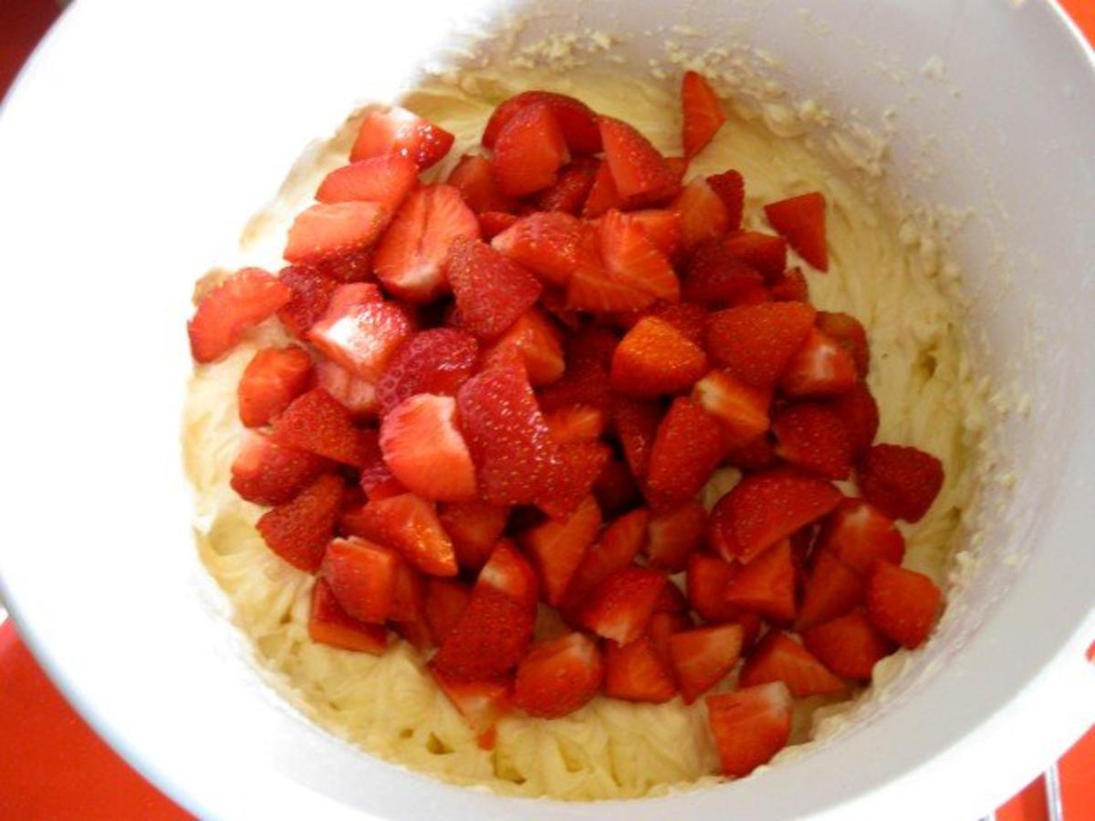 Käsekuchen mit Erdbeeren - Rezept - Bild Nr. 10