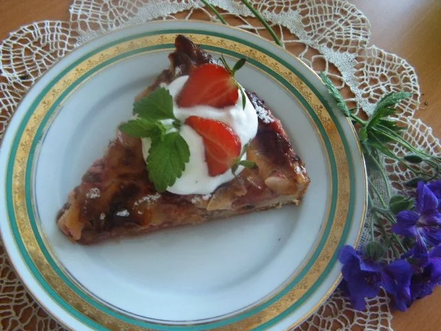 Rhabarber- Erdbeerkuchen - Rezept