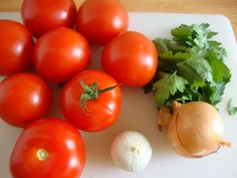 ein besonderes Tomatensüppchen, aber nichts für Kinder !! - Rezept - Bild Nr. 4
