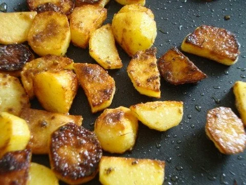 Rezept: Pilzsuppe mit gerösteten Kartoffeln Bild Nr. 14 Pilzsuppe mit gerösteten Kartoffeln - Rezept - Bild Nr. 14