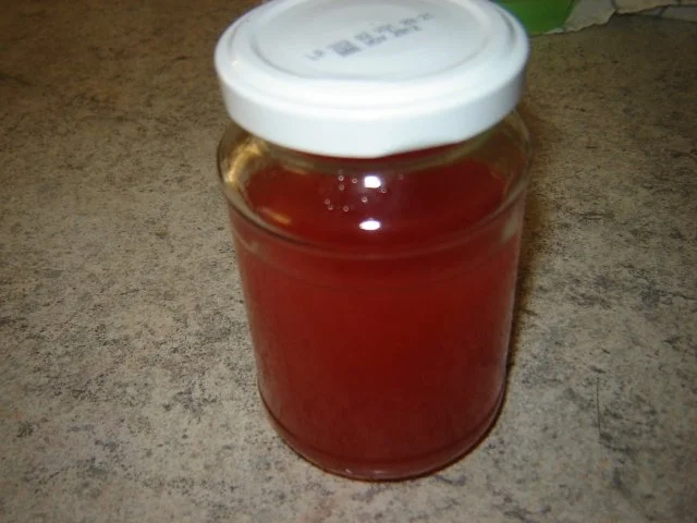 Rezept: Erdbeeressig Erdbeeressig - Rezept