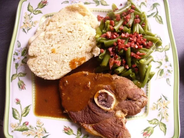 Lammkeule und grüne Bohnen - Rezept