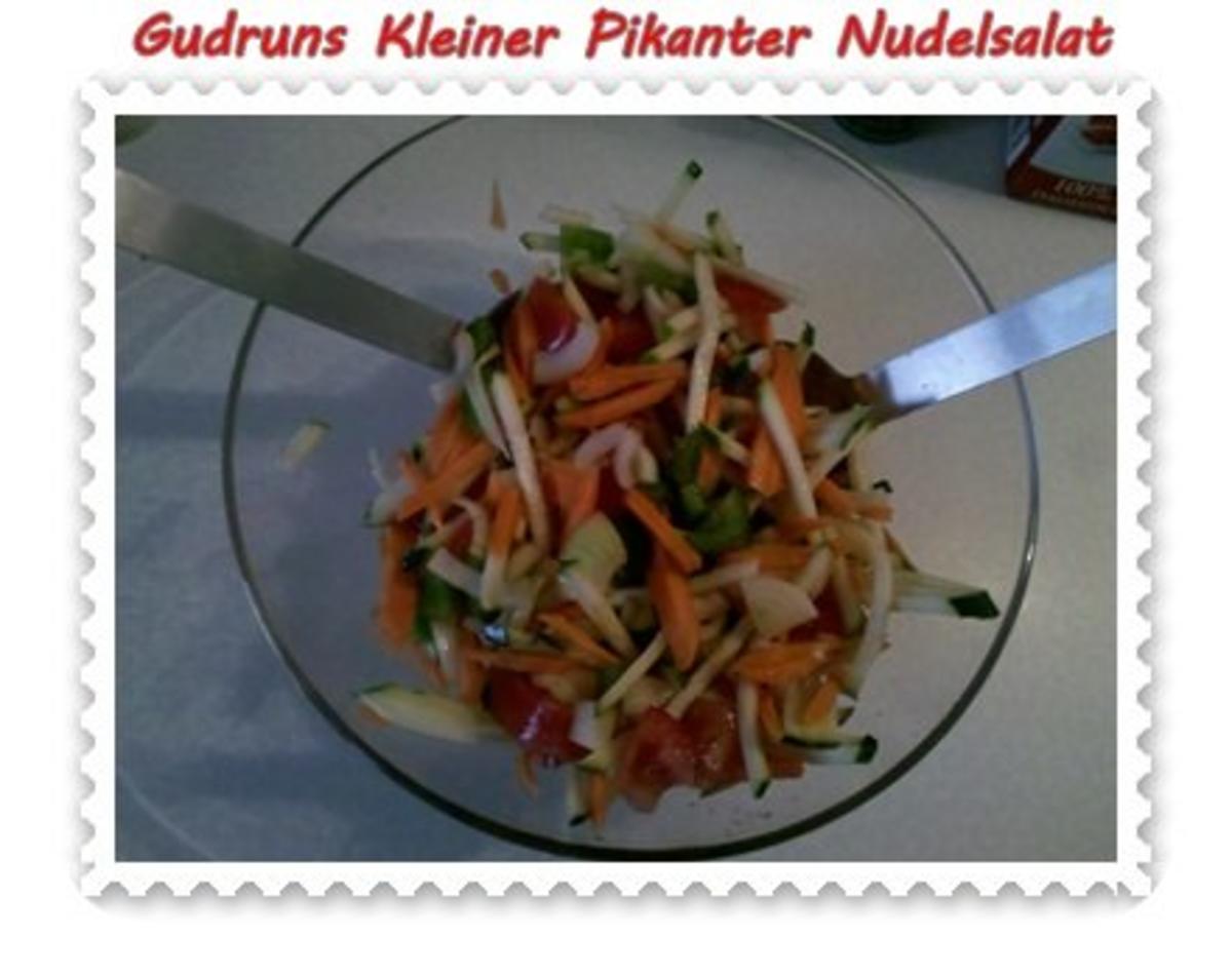 Salat: Kleiner pikanter Nudelsalat - Rezept - Bild Nr. 5