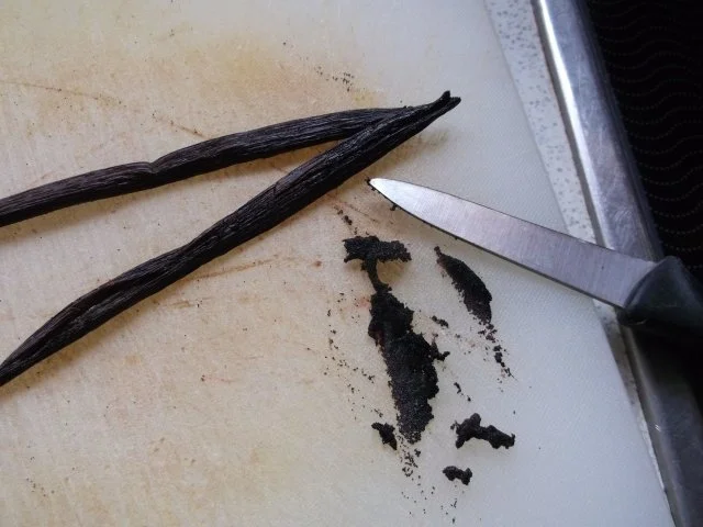 Rezept: Rhabarbersirup Bild Nr. 9 Rhabarbersirup - Rezept - Bild Nr. 9