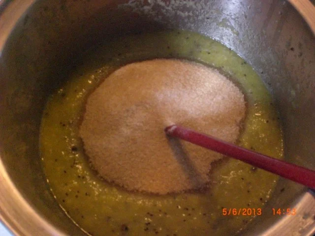 Ananas-Marmelade mit grünem Pfeffer - Rezept - Bild Nr. 4