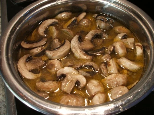 Geflügel: Putenkeulen mit Champignonsoße und Ofenkartoffeln - Rezept - Bild Nr. 10