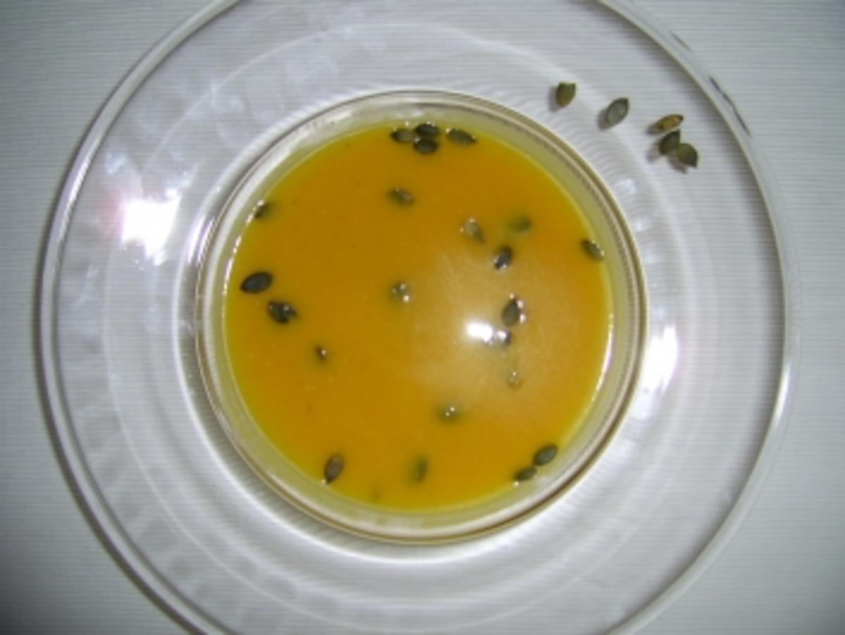 Kürbiscremesuppe mit Orangensaft - Rezept